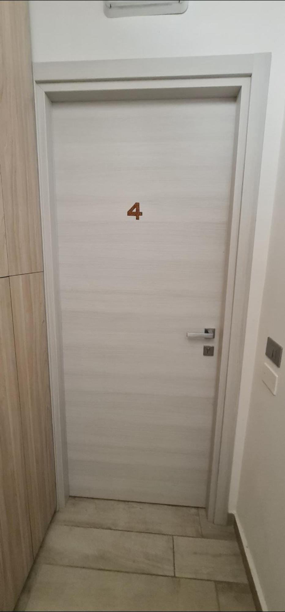 Quarantotto B&B Raffa Екстер'єр фото
