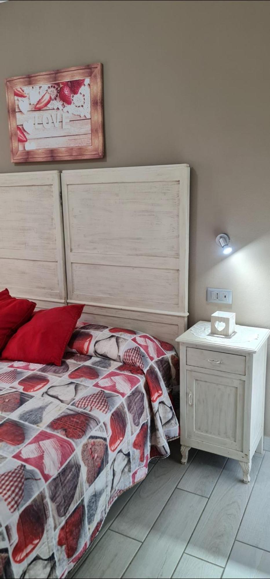 Quarantotto B&B Raffa Екстер'єр фото